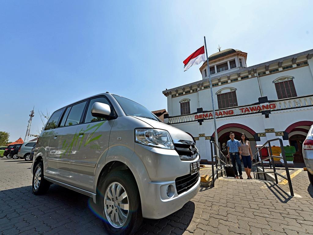 Whiz Hotel Pemuda Semarang Eksteriør bilde